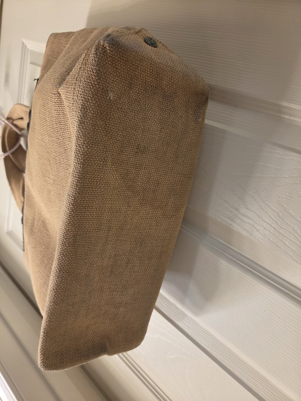 Marc Jacobs Tan Canvas Tote with Dark Brown Trim - Picture 16 of 16